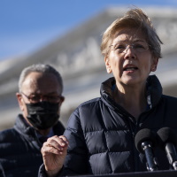 Schumer, Warren Misstate Student Loan Debt Disparity